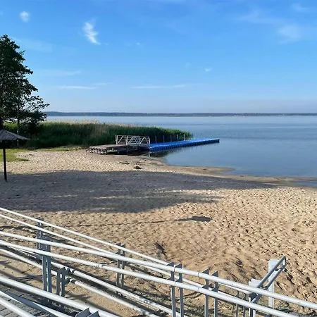 Lovely In Semesterbostad Nowe Warpno